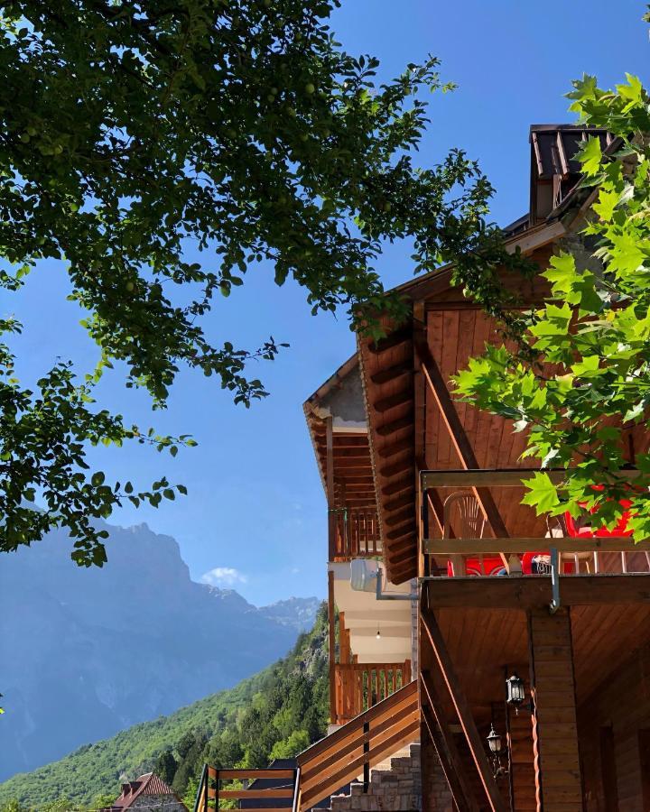 Guesthouse Pashko Theth Exterior photo